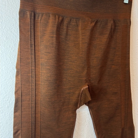 STIO Baselayer Tights - Picture 5 of 10